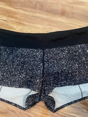 Lulu shorts